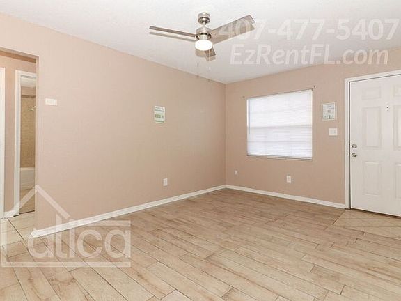 5th image of 127 Academy Ave