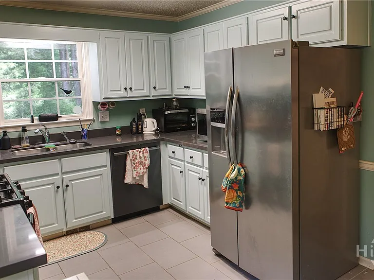 135 Brookstone Pl — Photo 3