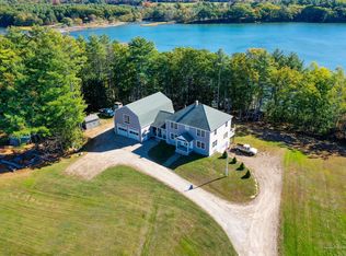 31 Peterson Ln, Brunswick, ME 04011