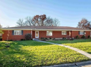 902 E 5th St, Coal Valley, IL