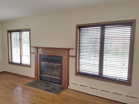 5th image of 84 Wildey St #1