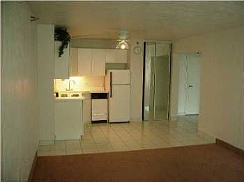 3rd image of 224 E Garden St APT 249