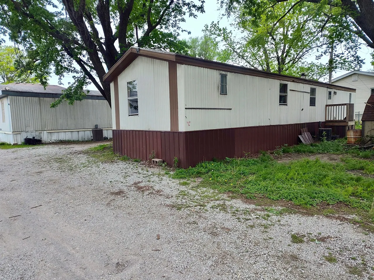 3 bed, 1000 sqft, $700 — Photo 2