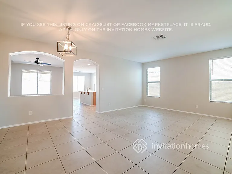 18178 W Ivy Ln — Photo 3