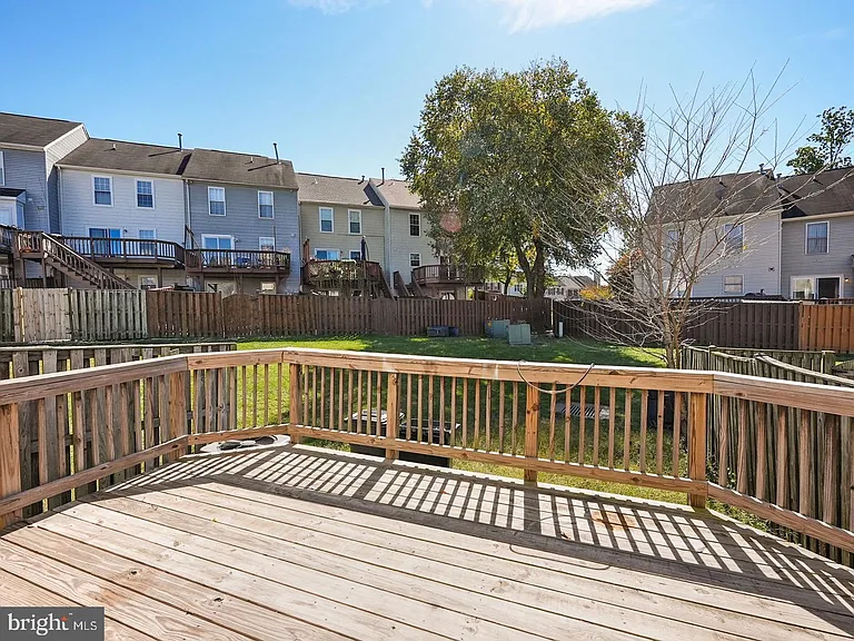 3433 Belleplain Ct — Photo 28