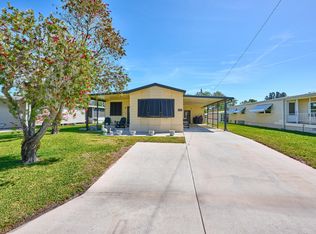 7327 SE Swan Ave, Hobe Sound, FL 33455