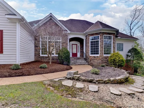 3319 Morning Mist Ln, Toano, VA 23168