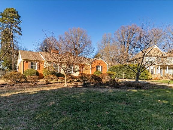 3rd image of 531 Hillwood Ct