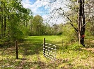 1 Christian College Rd, Senatobia, MS 38668