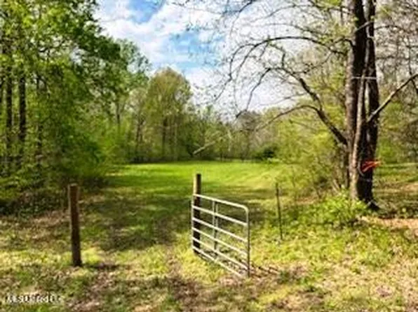 1 Christian College Rd, Senatobia, MS 38668