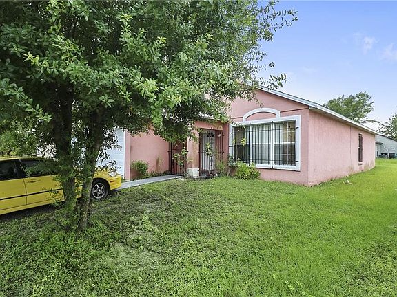 2nd image of 632 Sago Ln