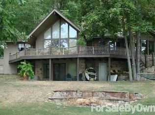 5531 S Poplar Dr, Columbus, IN 47201