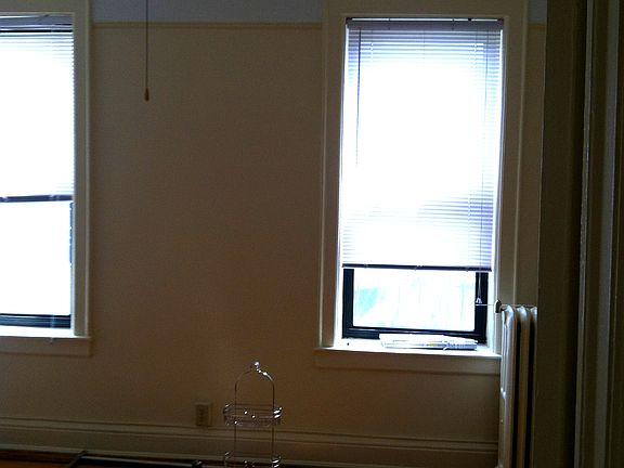 2nd image of 8650 Bay 16 St