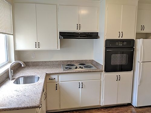 2nd image of 1533 Lincoln Way APT 3