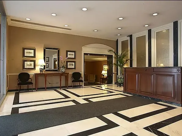 50 Sutton Place South image 14 of 16