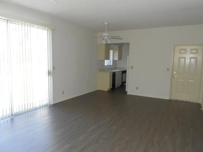 1400 Camden Ave #301 — Photo 5