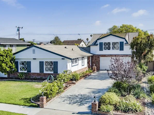 8322 Bryant Dr, Huntington Beach, CA 92647