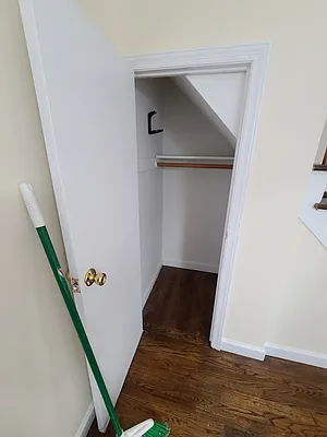 Rented by Bouklis Group | media 6