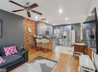 1522 Brown St #1, Philadelphia, PA 19130