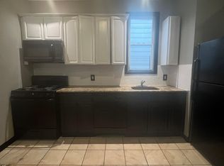 26 Aldine St #2, Newark, NJ 07112