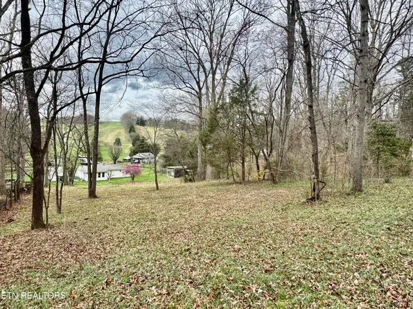 Bland Rd, Clinton, TN 37716