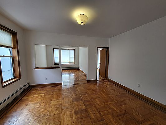 2nd image of 2253 24th St #2
