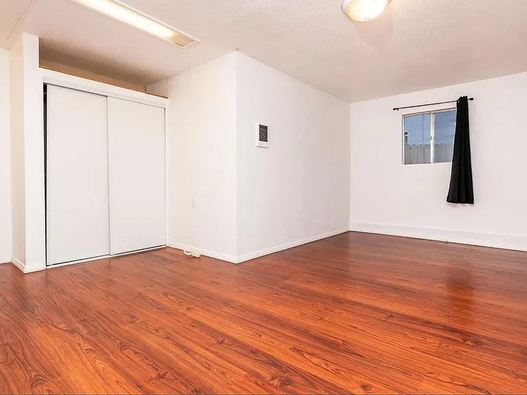 1568 Primera St #B — Photo 3