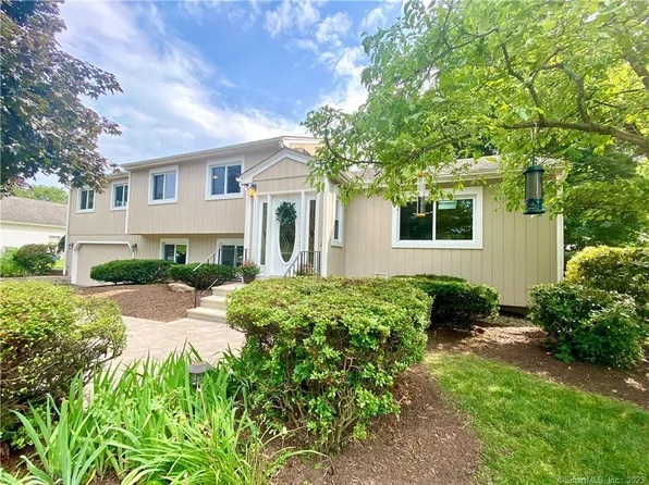 48 Mark Drive, Glastonbury, CT 06033