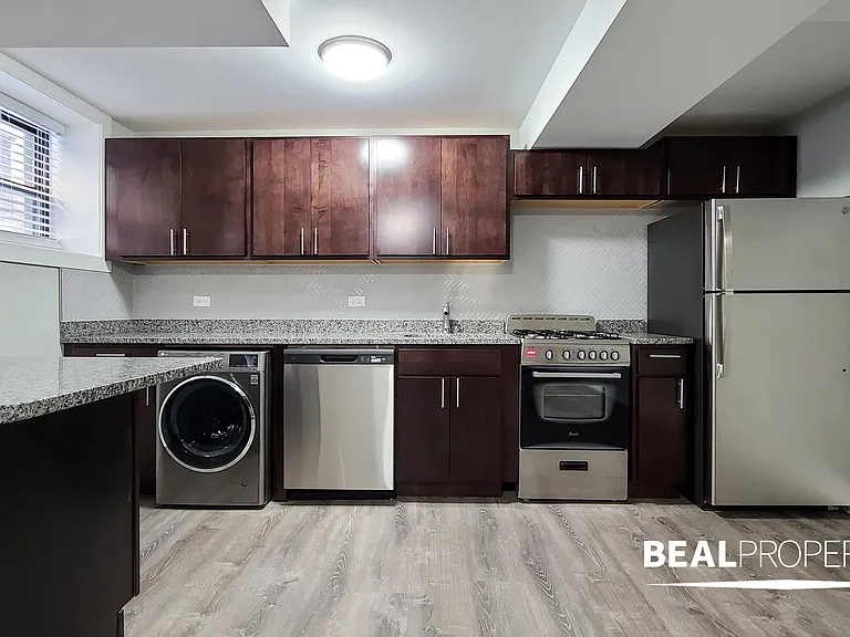 427 West Belden — Photo 83