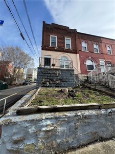 301 Lawn St, Pittsburgh, PA, 15213