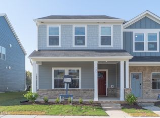 723 Chandler Stone Dr, Zebulon, NC 27597