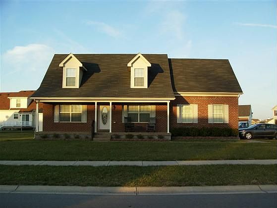 1st image of 286 Windsor Dr