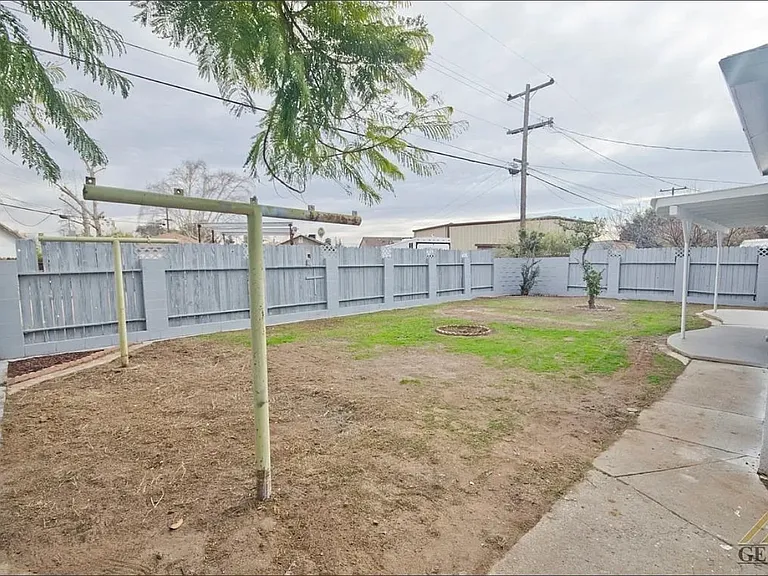 1800 Esther Dr — Photo 6
