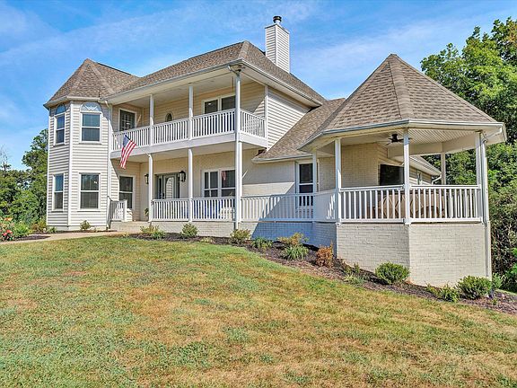 3rd image of 10 Wilkerson Rd