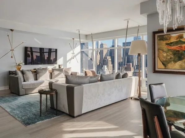 151 E 58th St APT 38A, New York, NY 10022