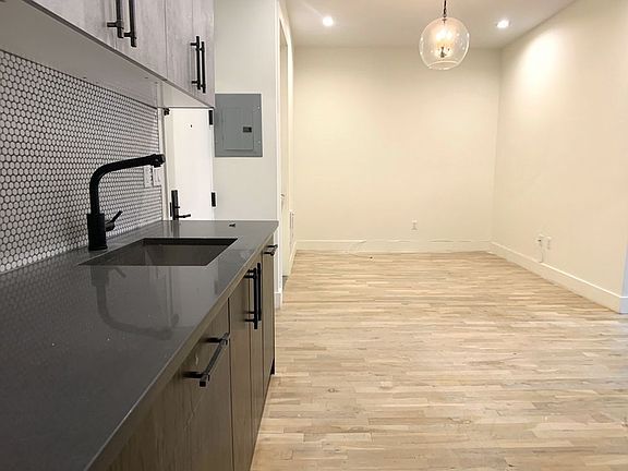 3rd image of 195 Troutman St #2