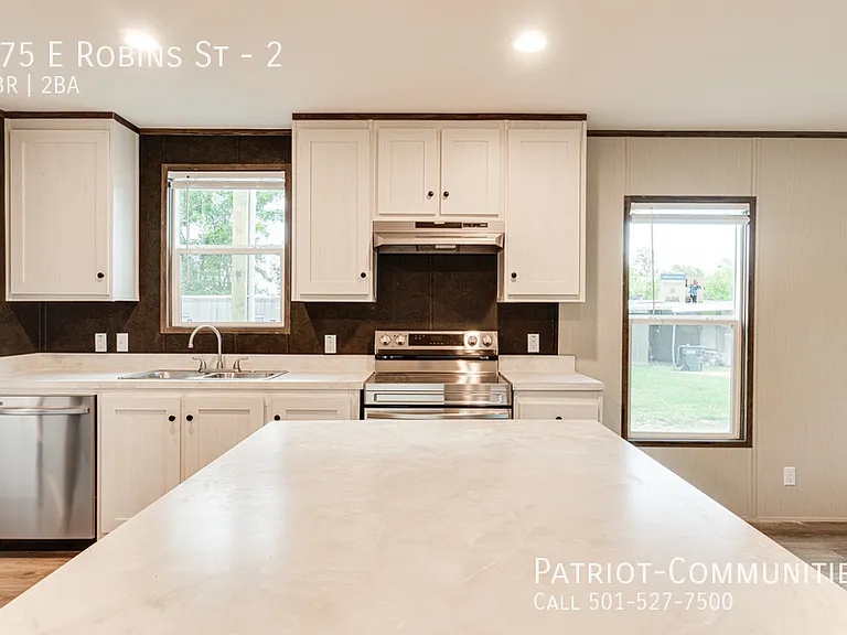 475 E Robins St #2 — Photo 7