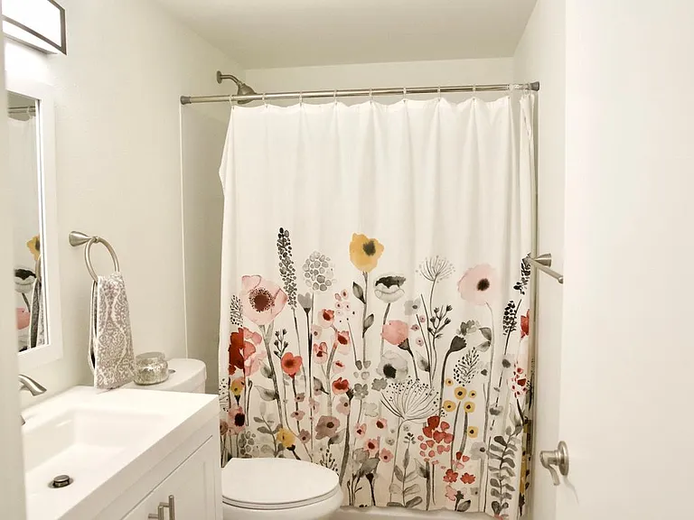 316 13th Ave E #402 — Photo 12
