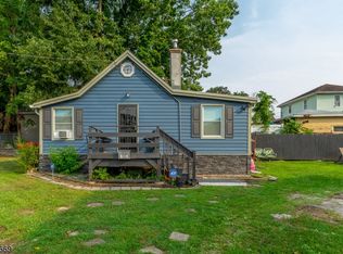 132 Laurel Ave, Union, NJ 07083