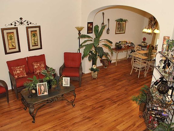 Living Room / Dining Room