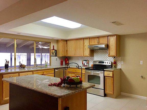 5th image of 3117 Teakwood Dr