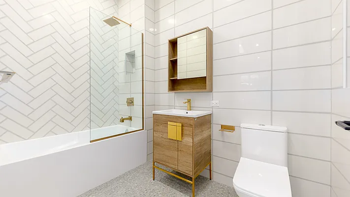 Rented by Nooklyn NYC LLC | media 18