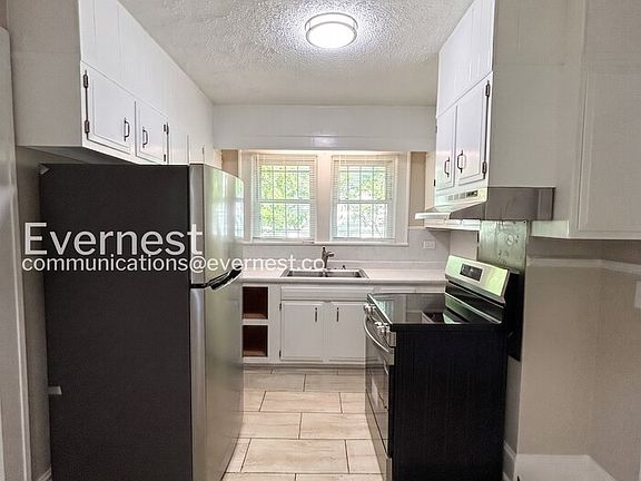 4th image of 856 N Cameron Ave
