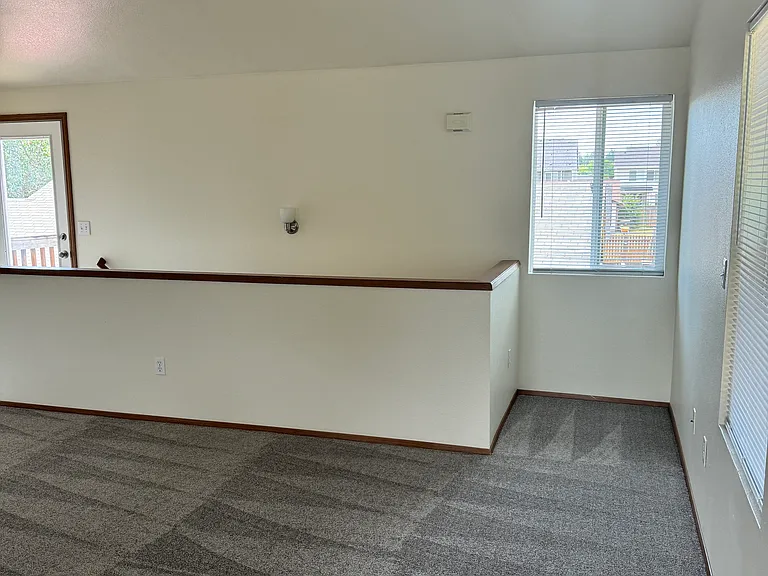 9312 Fairhill Dr NE #B — Photo 5