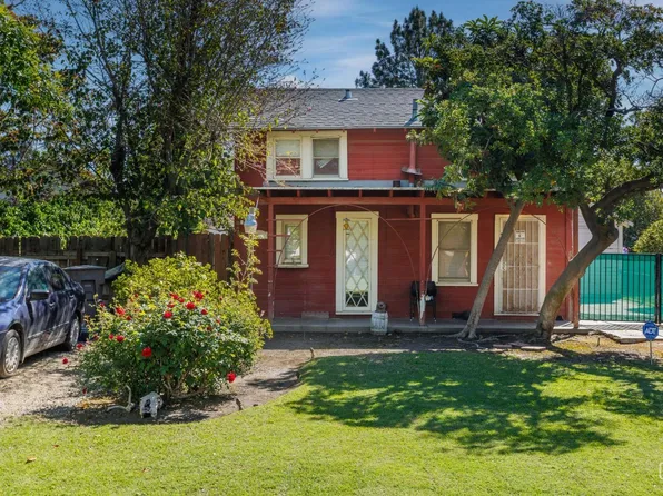 326 Holtby Rd, Bakersfield, CA 93304