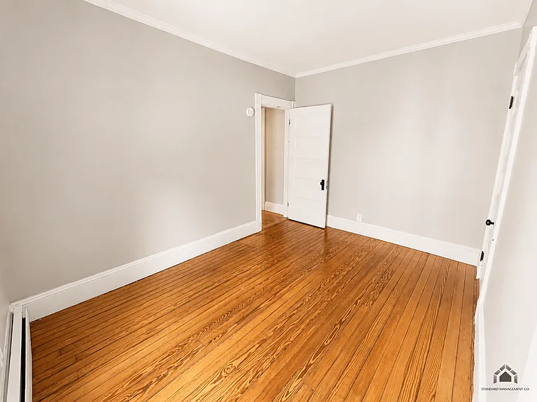 14 West St #1 — Photo 8