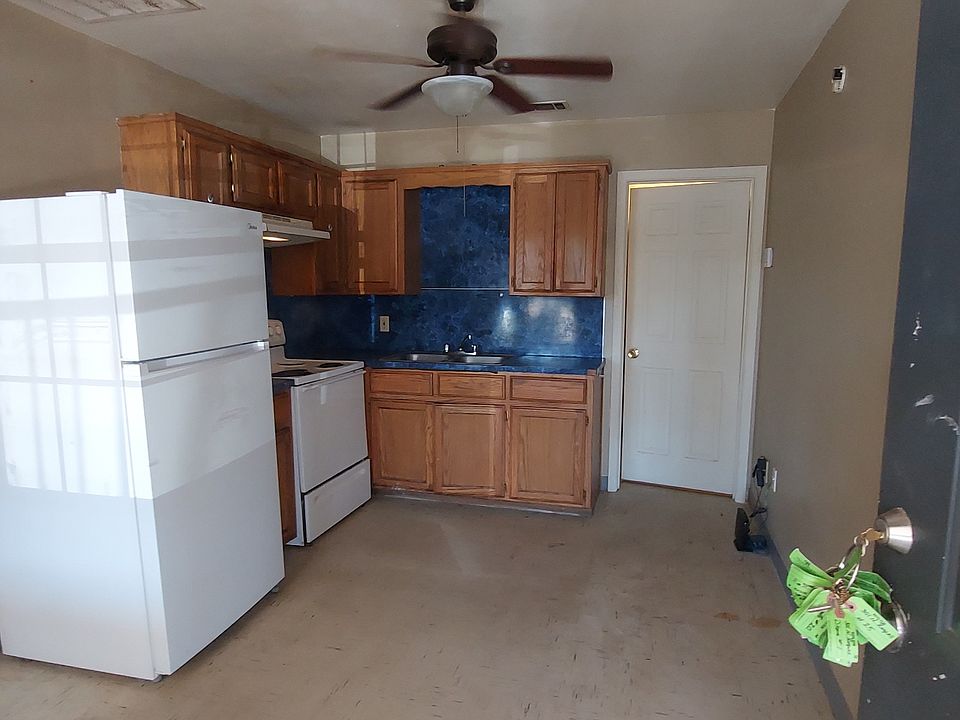 301 N Rogers St, Clarksville 301 N Rogers St Clarksville AR Zillow