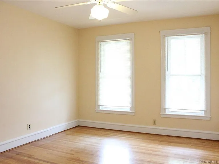 28 Cottage St #1 — Photo 12