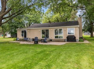 1583 Butte Des Morts Beach Rd, Neenah, WI 54956