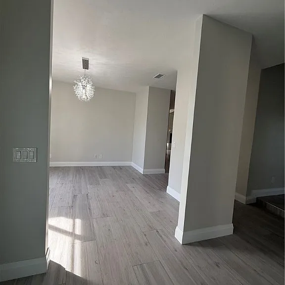 711 SE 33rd Ter — Photo 5
